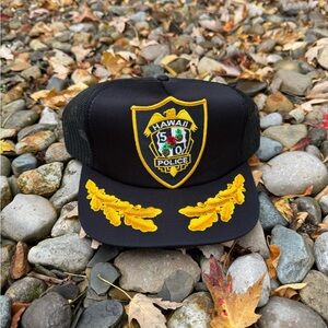Vintage Hawaii Police Snapback / 80s / Trucker Style Mesh / Embroidered